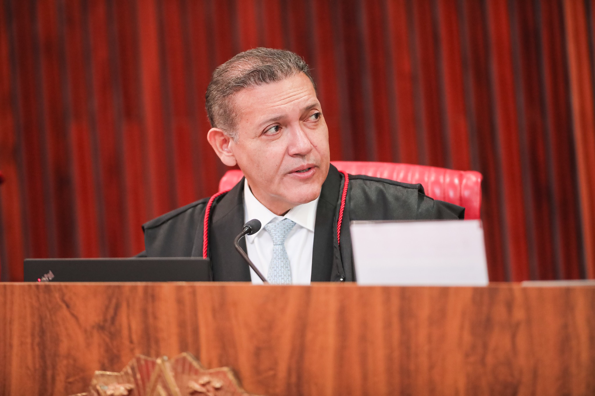 Nunes Marques ordena reativação do canal ‘Exército do Lula’ no WhatsApp