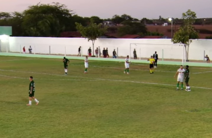 Sem gols, Palmeira mantém liderança da Segundona ao empatar com o Baraúnas