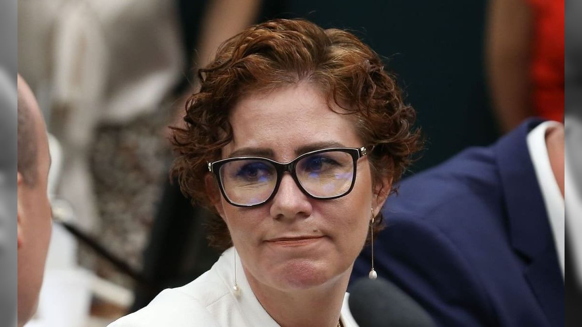 Corte de Roma adia para 24 de novembro julgamento da extradição de Zambelli