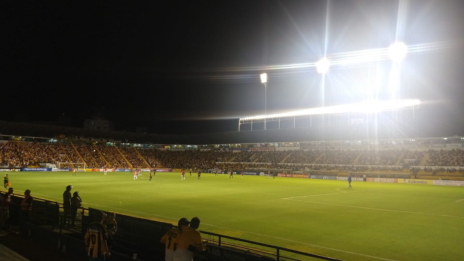 Foto: Estádio Heriberto Hulse